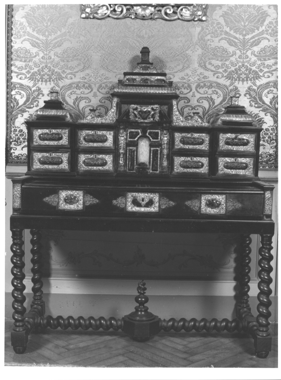 stipo, opera isolata - manifattura italiana (metà sec. XVII)