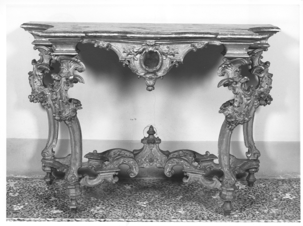 tavolo da muro, opera isolata - ambito Italia settentrionale (primo quarto sec. XVIII)