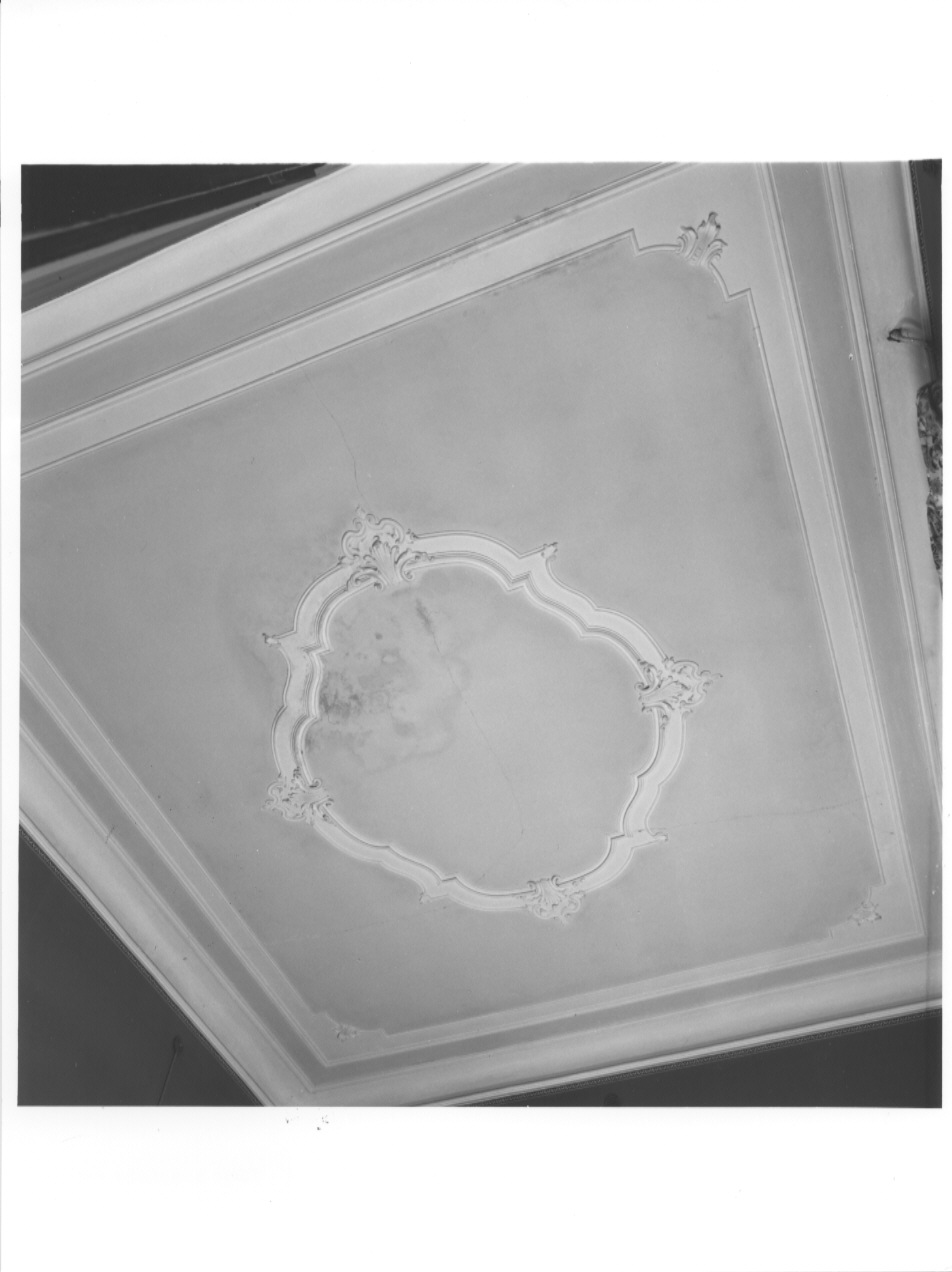 decorazione plastica, opera isolata di Majnoni d'Intimiano Achille (attribuito) - ambito lombardo (fine sec. XIX)