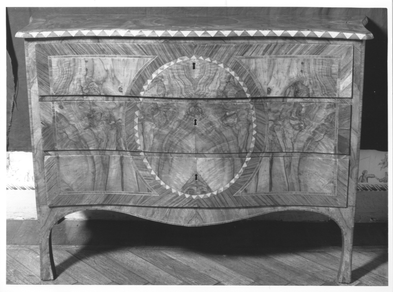 cassettone, serie - ambito lombardo (sec. XVIII)