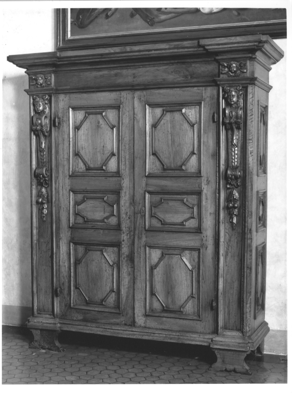 armadio, opera isolata - ambito lombardo (inizio sec. XVII)