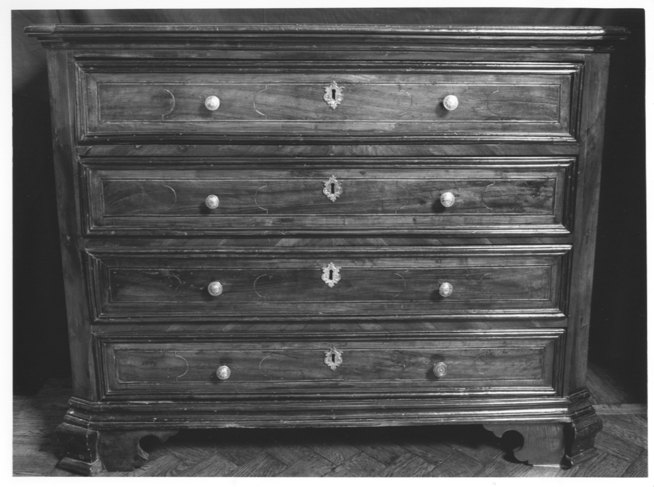 cassettone, opera isolata - ambito lombardo (sec. XVIII)