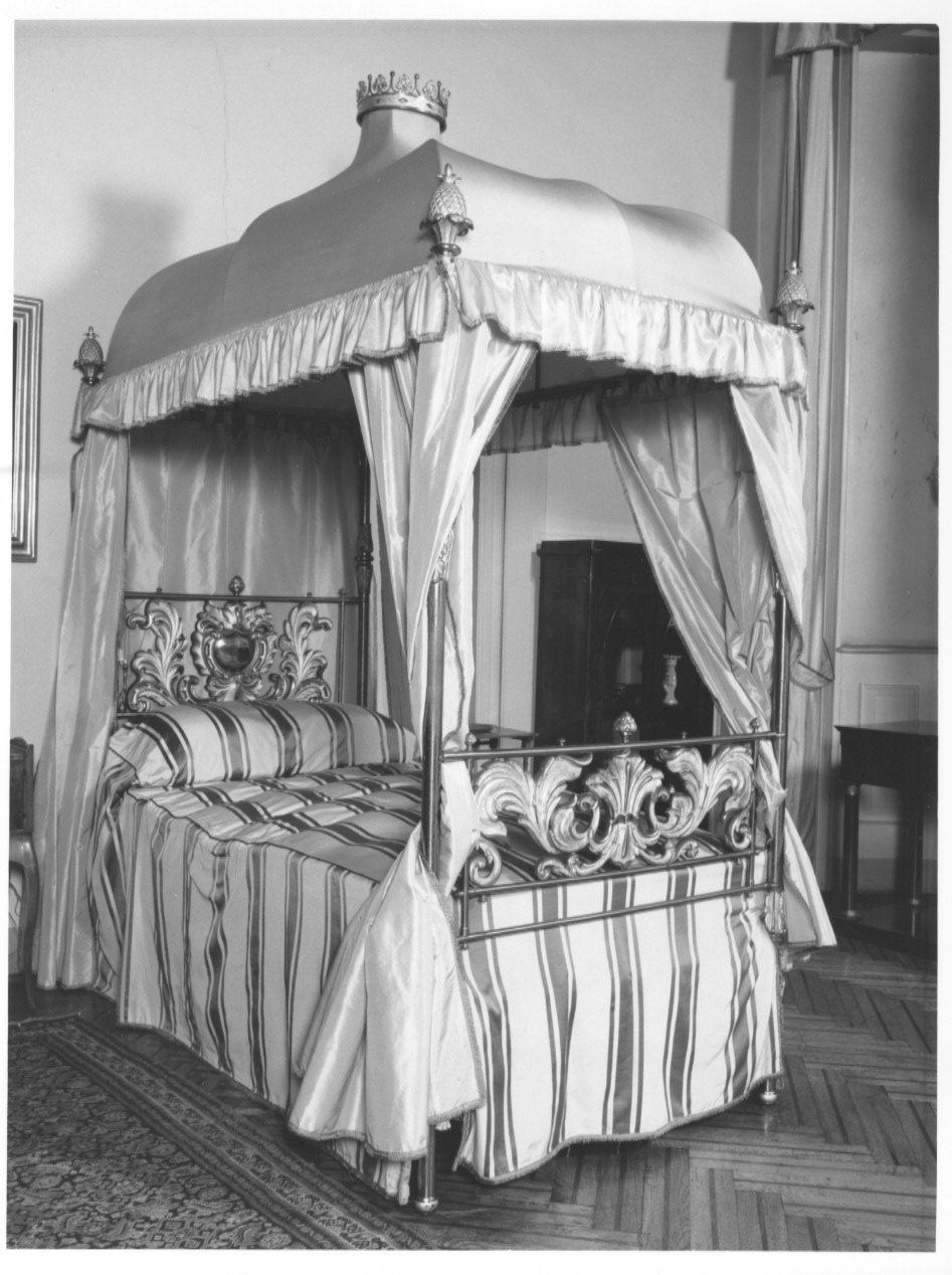 letto - a l'imperiale, opera isolata - ambito italiano (fine sec. XIX)
