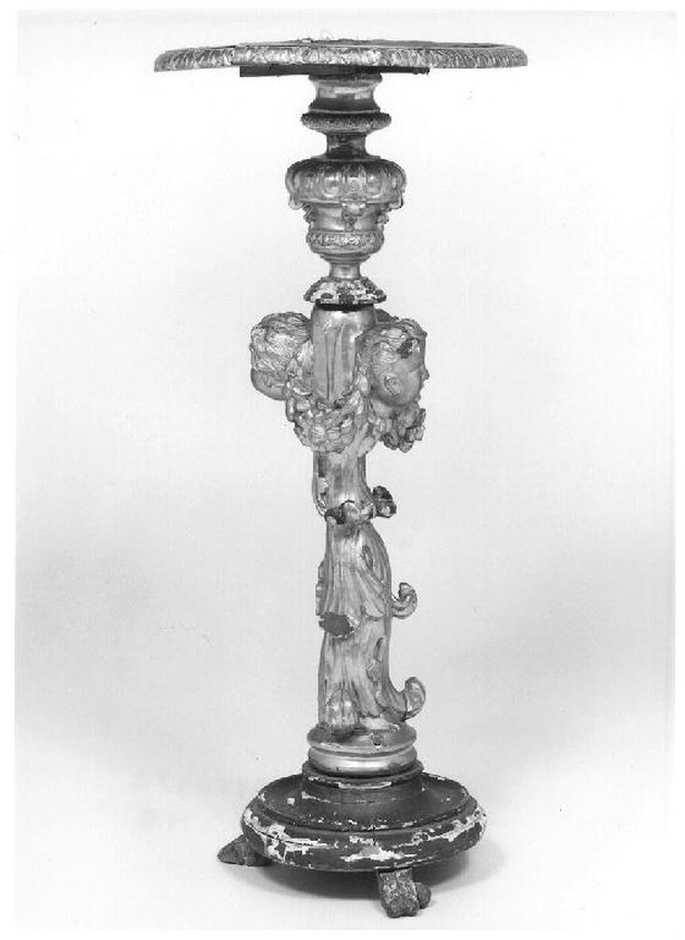 gueridon, serie - ambito tedesco (terzo quarto sec. XIX)