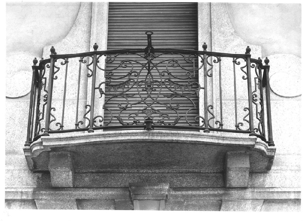 balaustrata, elemento d'insieme - ambito lombardo (secc. XIX/ XX)