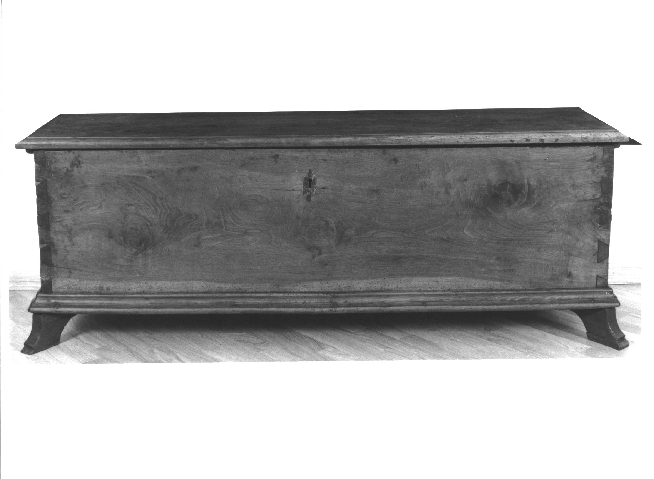 cassapanca, opera isolata - ambito Italia settentrionale (ultimo quarto sec. XVIII)