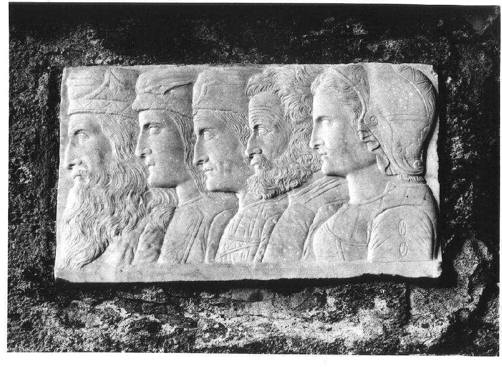 busti virili (rilievo, elemento d'insieme) - ambito lombardo (secc. XIX/ XX)