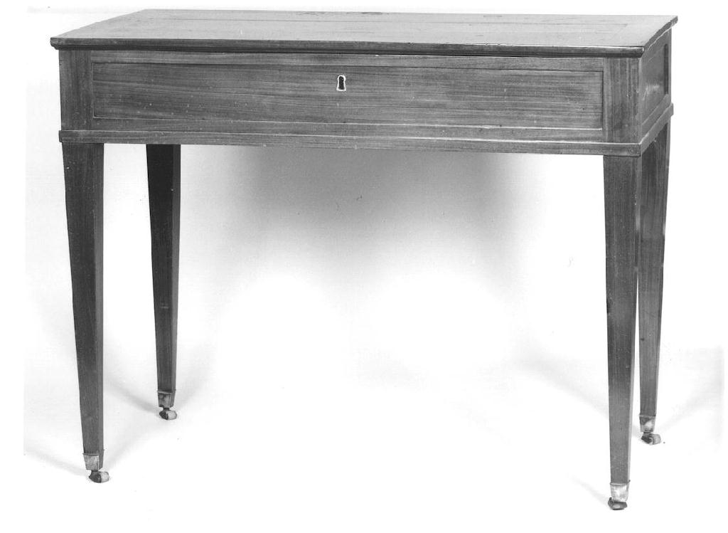 tavolo, opera isolata - ambito Italia settentrionale (?) (fine/inizio secc. XIX/ XX)