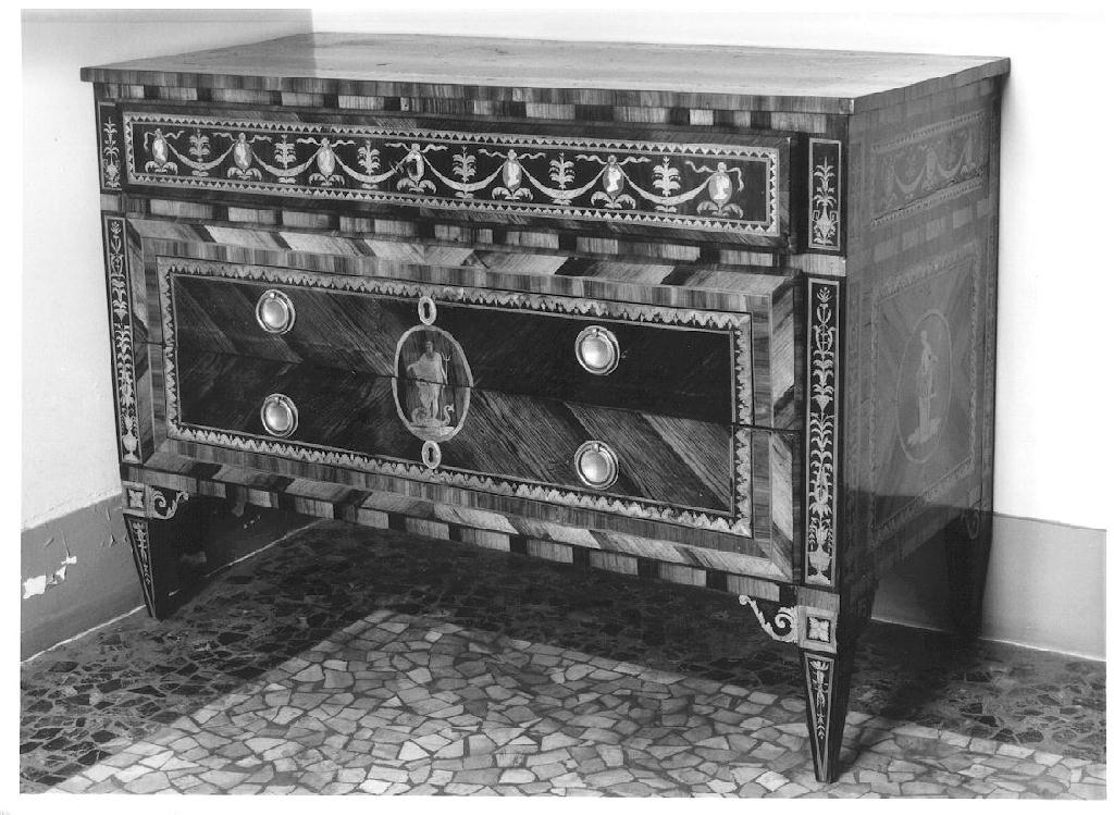 cassettone, elemento d'insieme - ambito lombardo (fine/inizio secc. XVIII/ XIX)