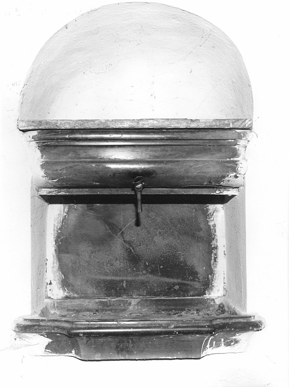 lavabo da sacrestia, opera isolata - bottega lombarda (seconda metà sec. XVIII)