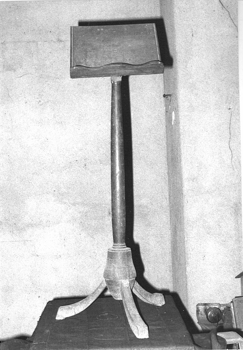 leggio a fusto, opera isolata - bottega lombarda (inizio sec. XIX)