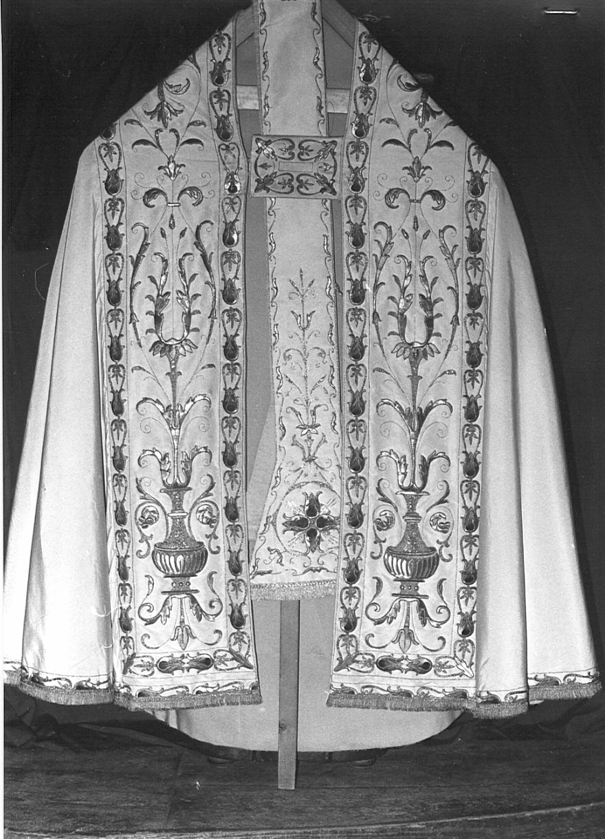 paramento liturgico, insieme - manifattura lombarda (sec. XIX)