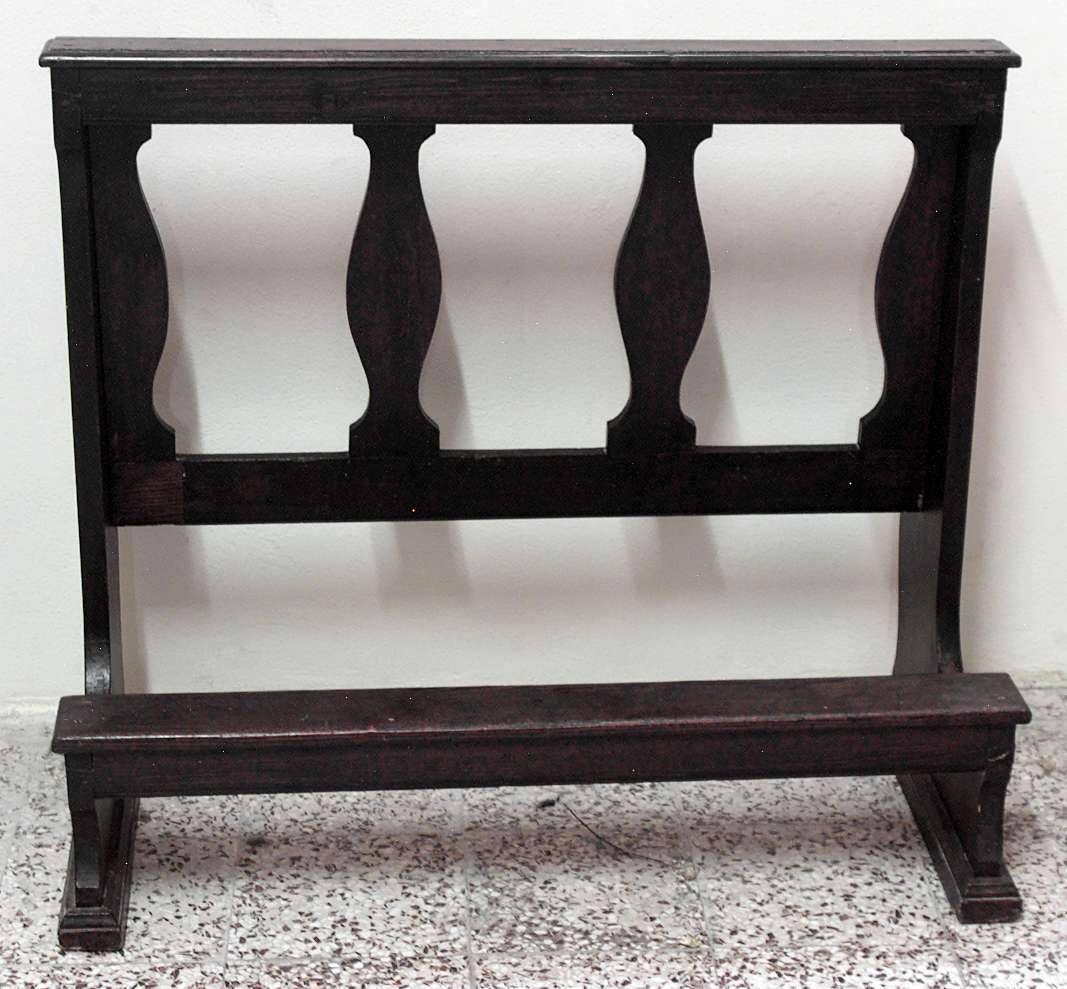 inginocchiatoio, opera isolata - bottega lombarda (primo quarto sec. XX)