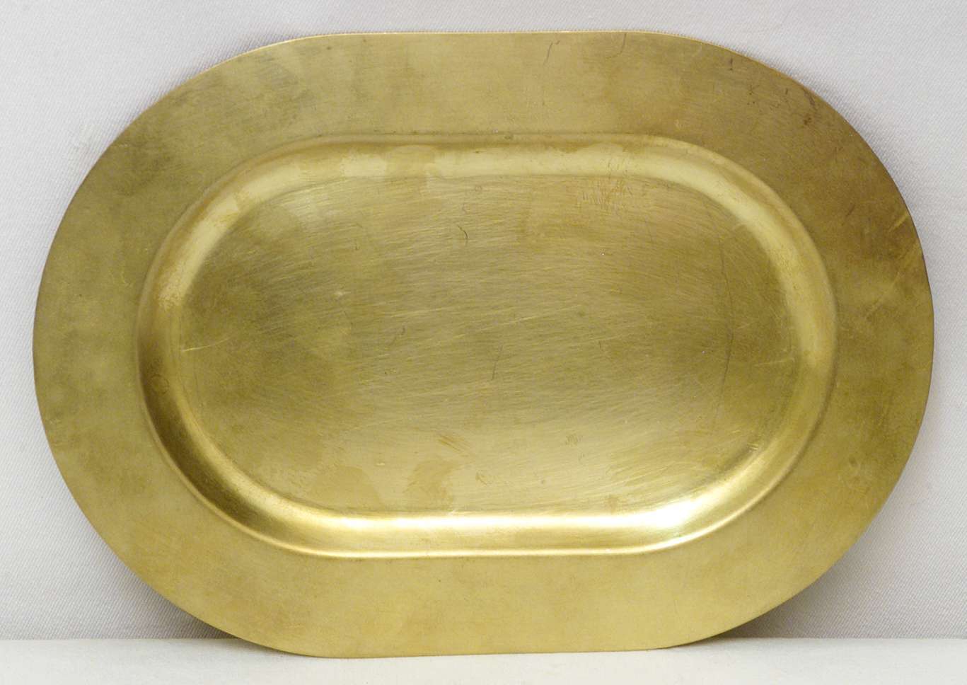 piattino da comunione, coppia - bottega lombarda (terzo quarto sec. XX)