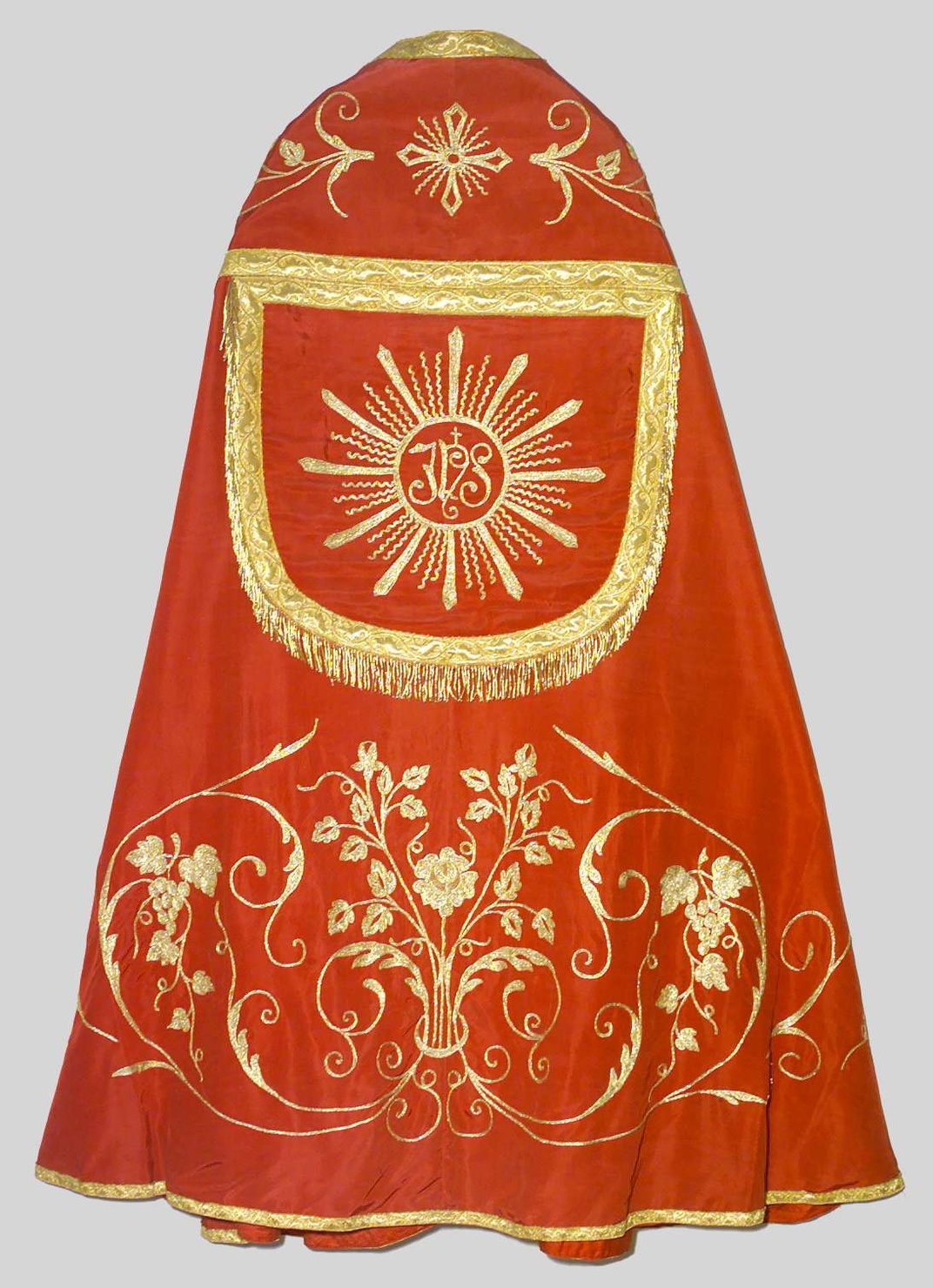 piviale, elemento d'insieme - manifattura lombarda (terzo quarto sec. XX)