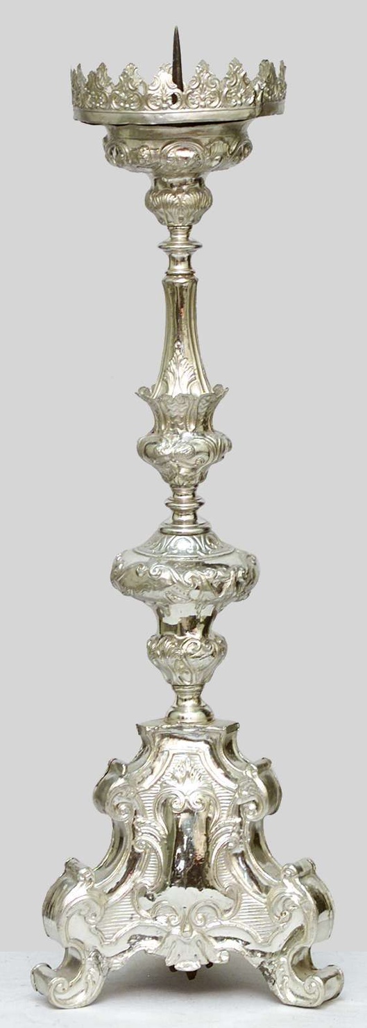 candeliere d'altare, serie - bottega lombarda (sec. XVIII)