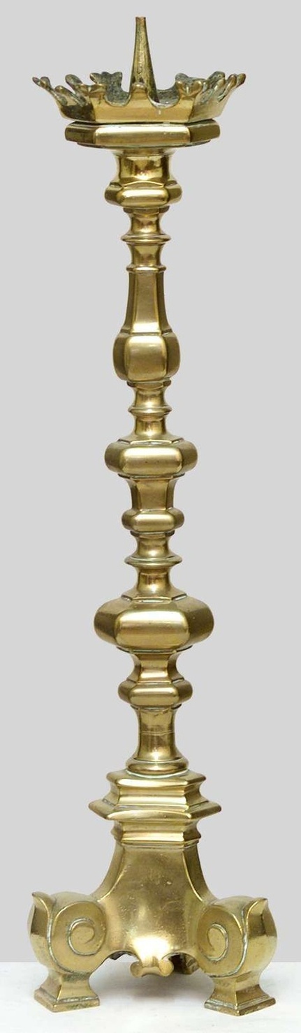 candeliere d'altare, serie - bottega lombarda (sec. XVIII)