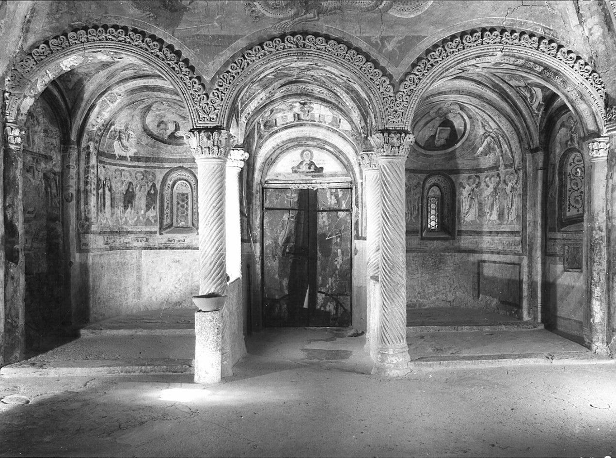 motivi decorativi (decorazione plastica) - bottega italiana (terzo quarto sec. XI)