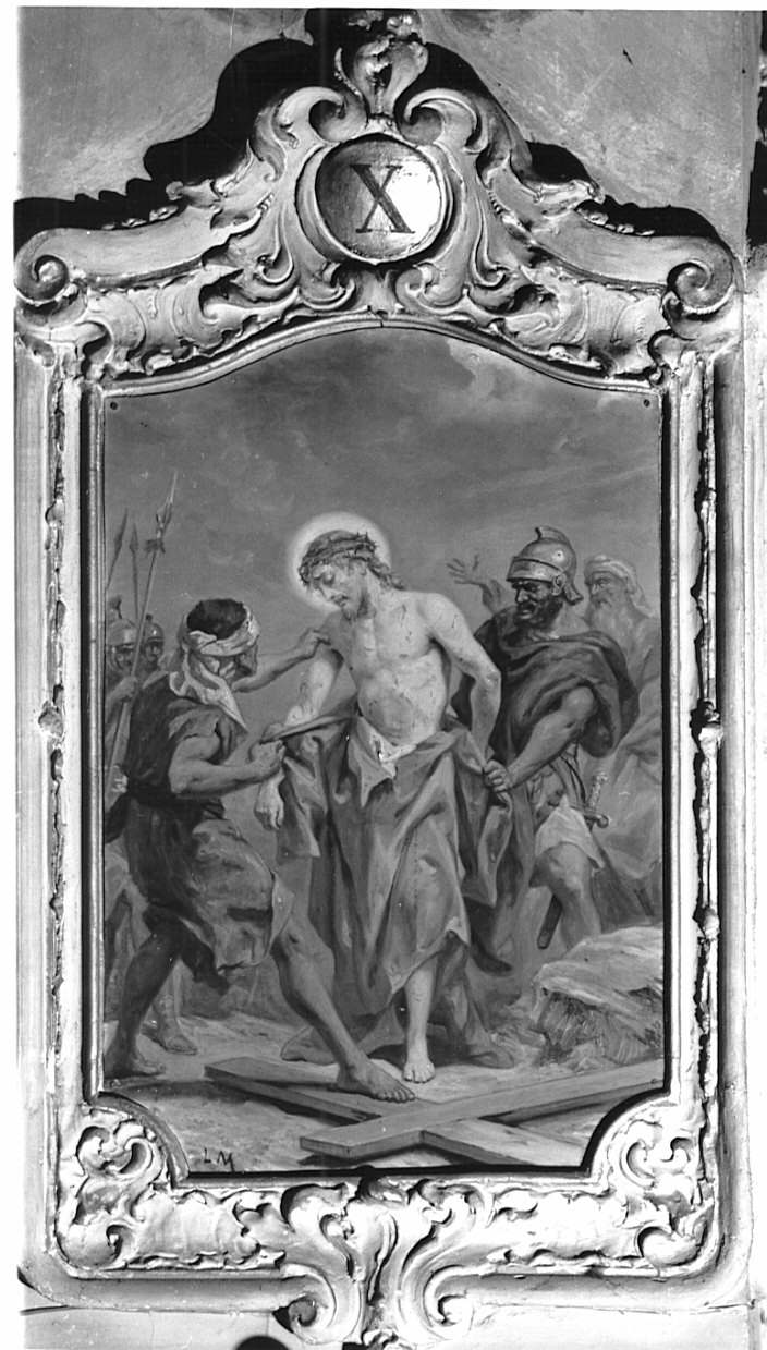 stazione X: Gesù spogliato e abbeverato di fiele (Via Crucis) di Morgari Luigi (sec. XX)