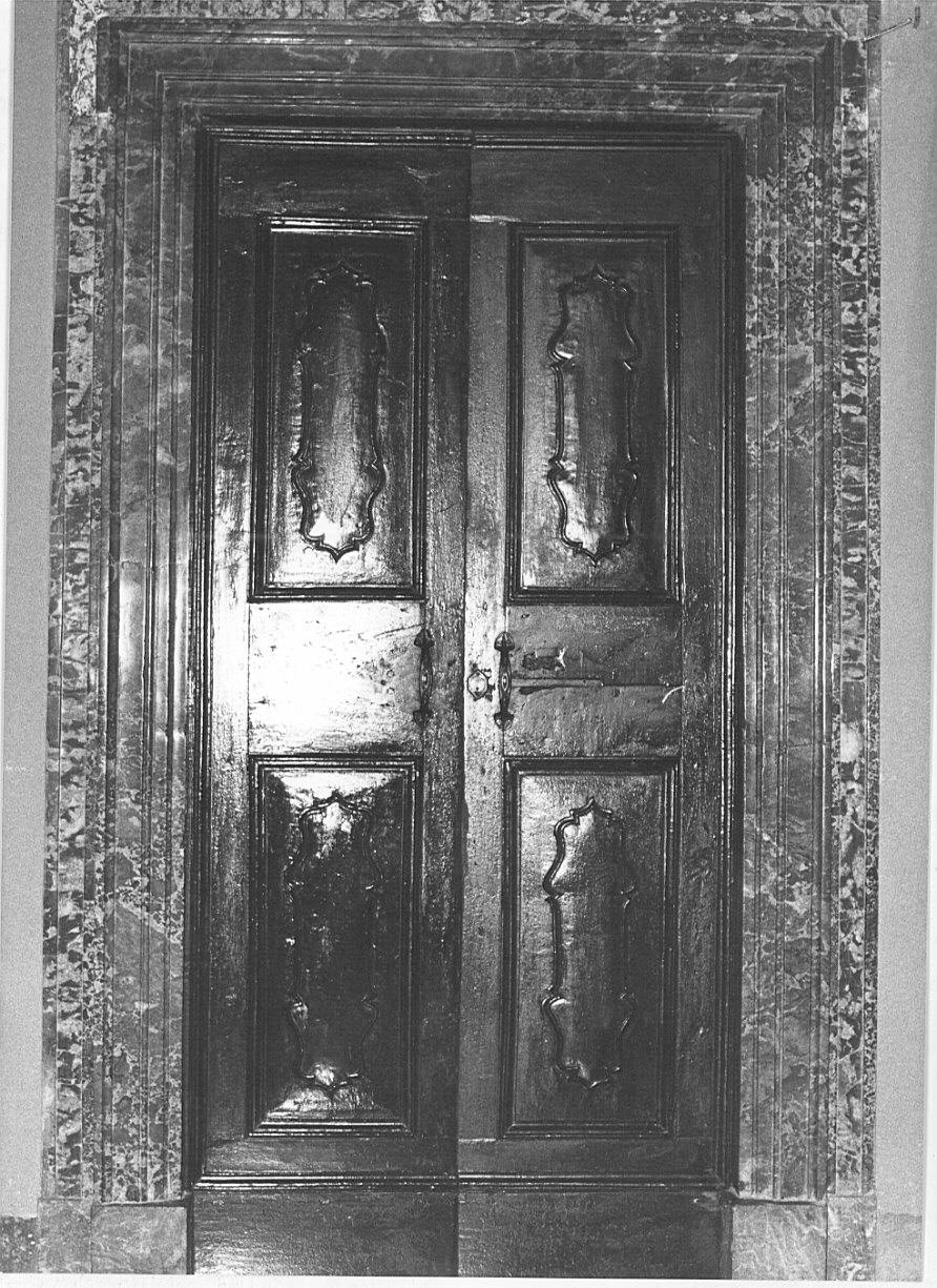 porta - a due battenti - bottega lombarda (sec. XVIII)