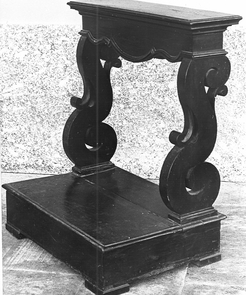inginocchiatoio, opera isolata - bottega lombarda (sec. XVIII)
