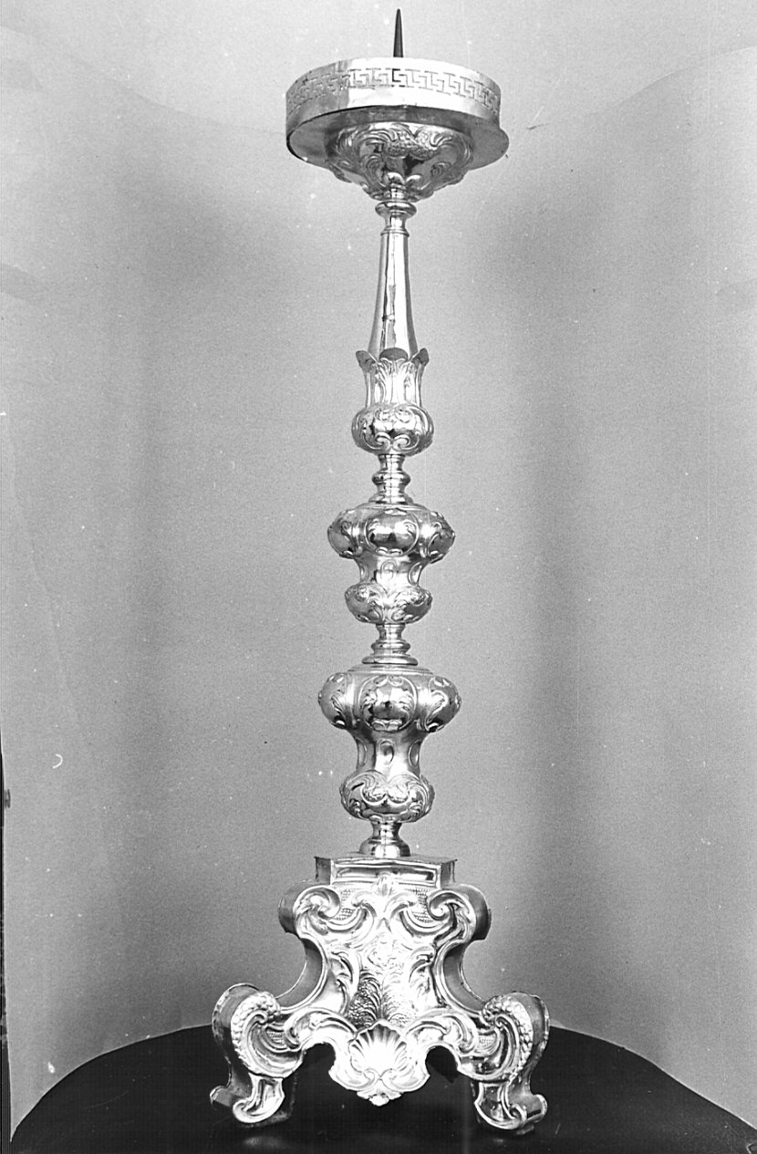 candeliere, serie - bottega lombarda (prima metà sec. XVIII)