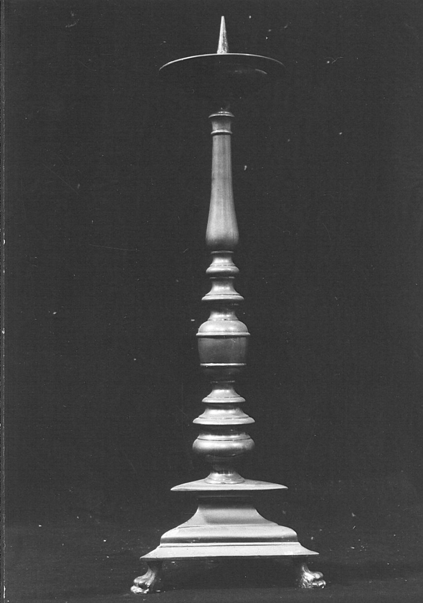 candeliere, serie - bottega lombarda (sec. XVII)