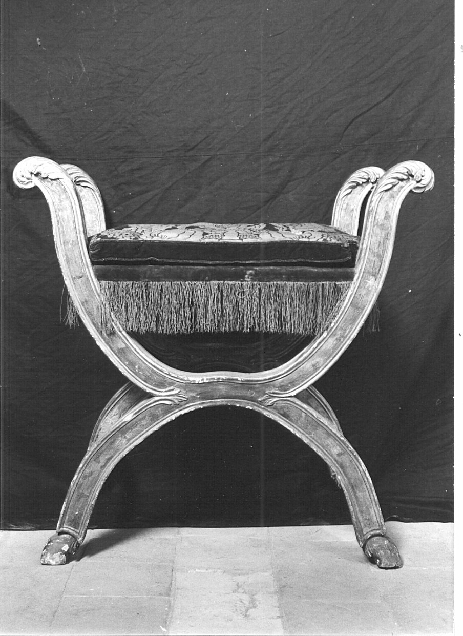 sgabello, opera isolata - bottega lombarda (fine/inizio secc. XVIII/ XIX)