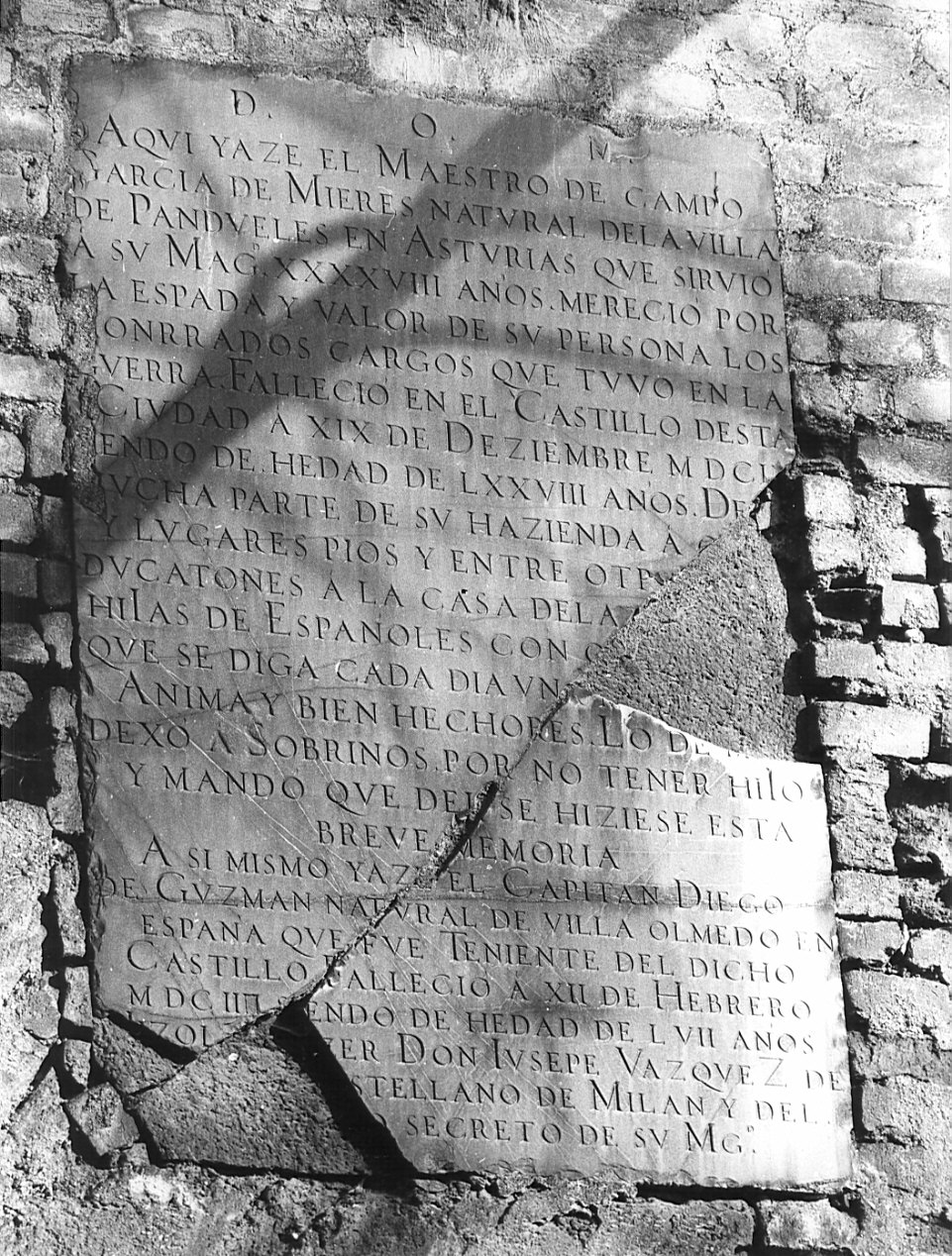 lapide, frammento - bottega italiana (sec. XVII)