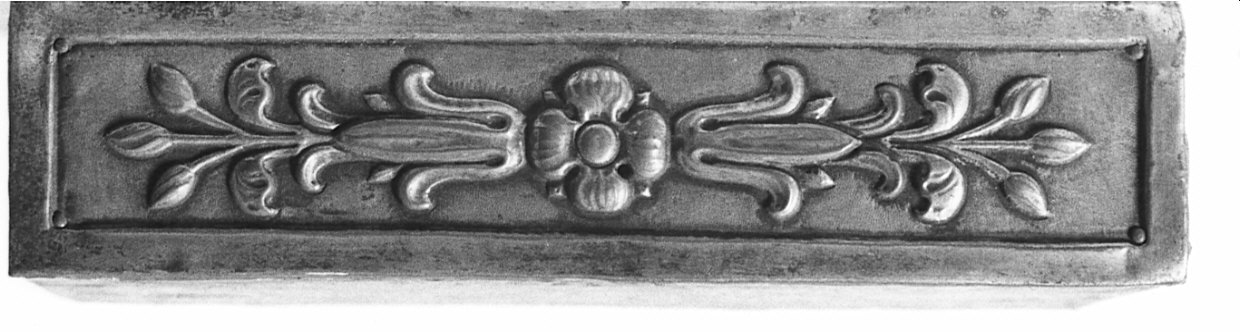 basamento - bottega lombarda (sec. XIX)