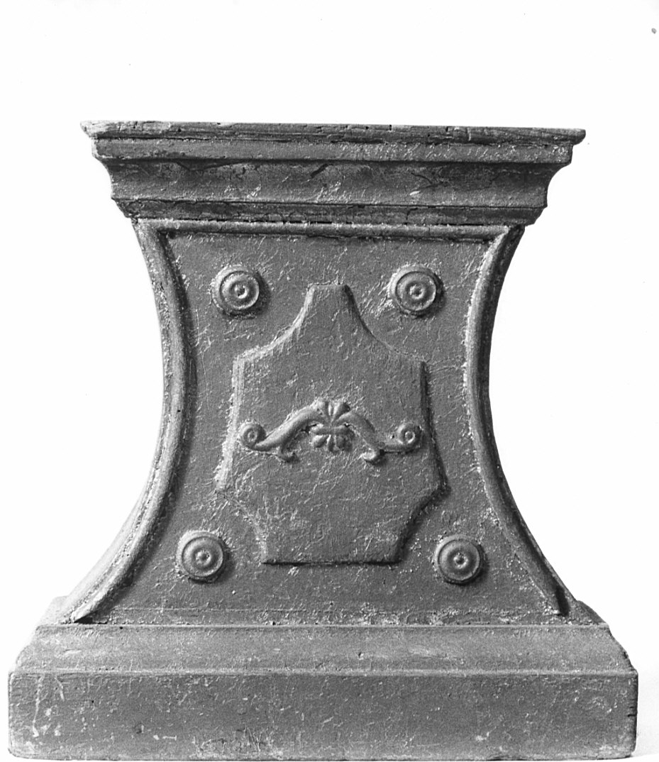 basamento - bottega lombarda (sec. XIX)