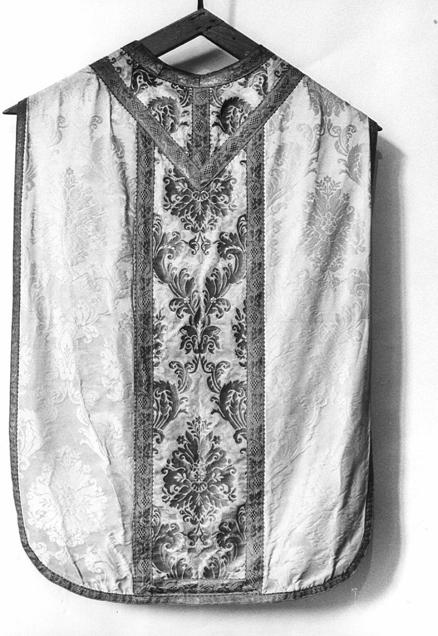paramento liturgico - manifattura lombarda (fine/inizio secc. XIX/ XX)