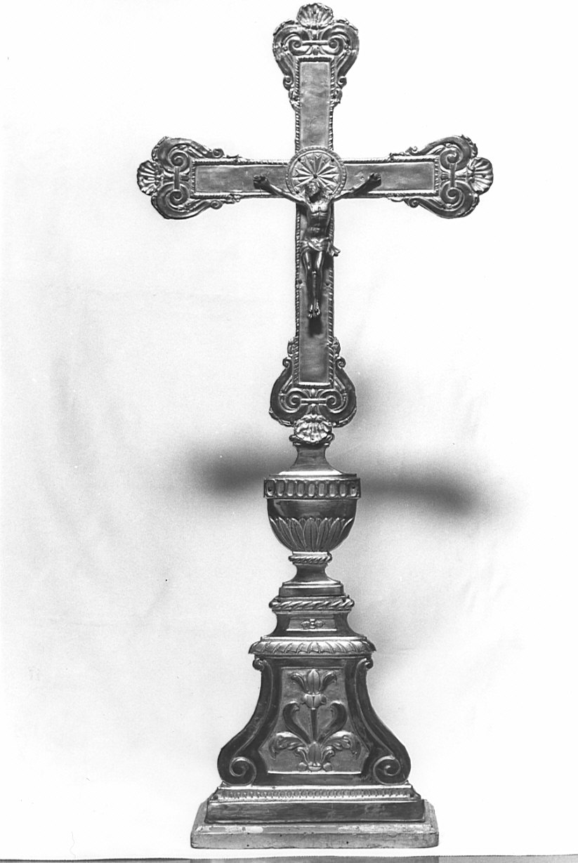 croce d'altare, opera isolata - bottega lombarda (inizio sec. XIX)