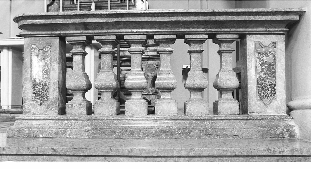 balaustrata, opera isolata - bottega lombarda (fine/inizio secc. XVIII/ XIX)