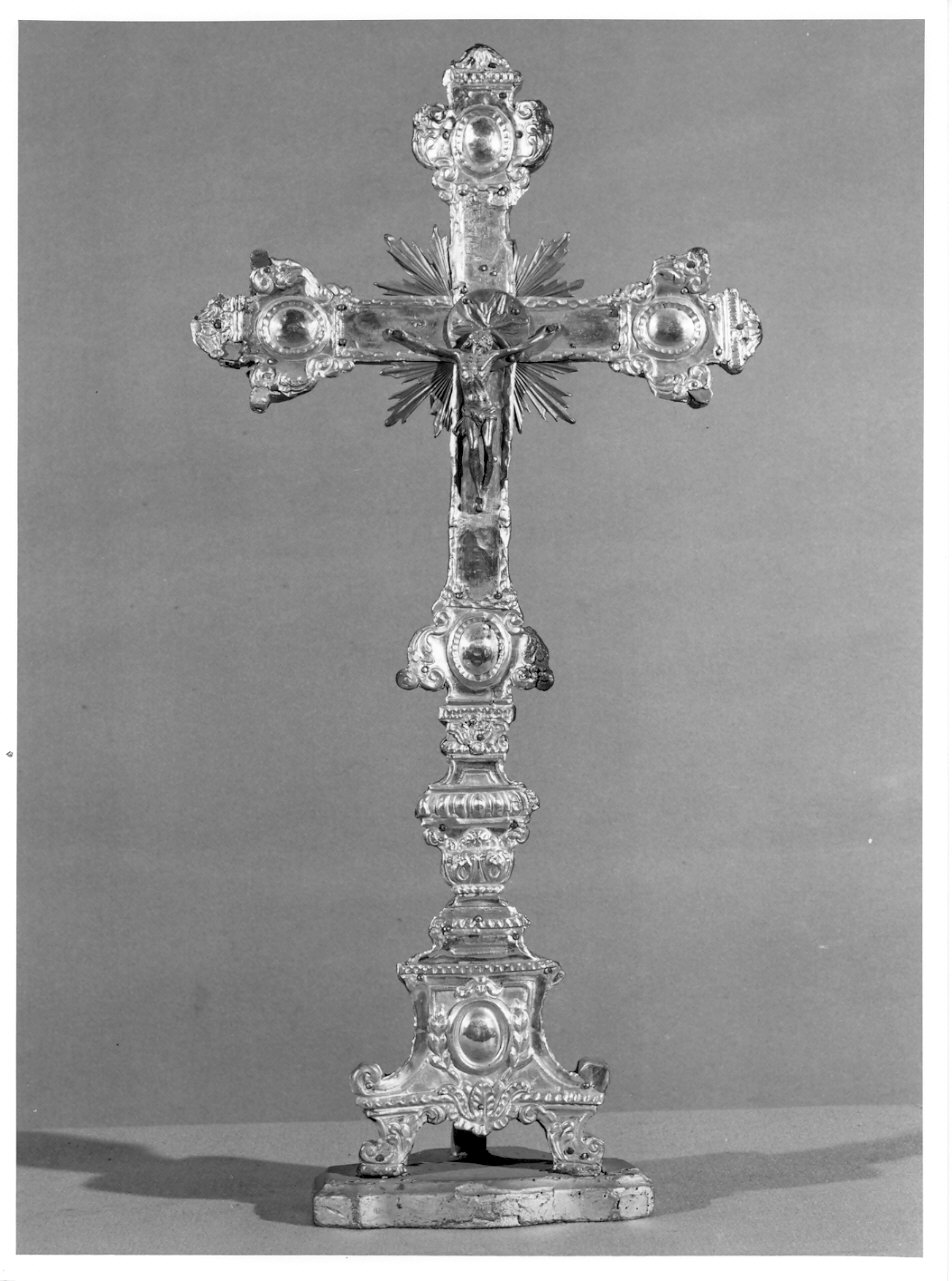 croce d'altare, opera isolata - bottega lombarda (fine/inizio secc. XVIII/ XIX)