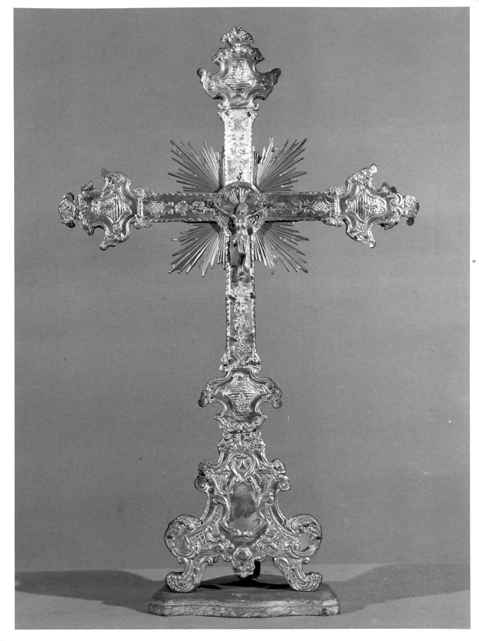 croce d'altare, opera isolata - bottega lombarda (fine/inizio secc. XVIII/ XIX)