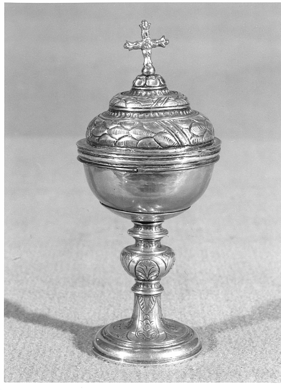 pisside da viatico, opera isolata - bottega lombarda (secc. XVII/ XVIII)