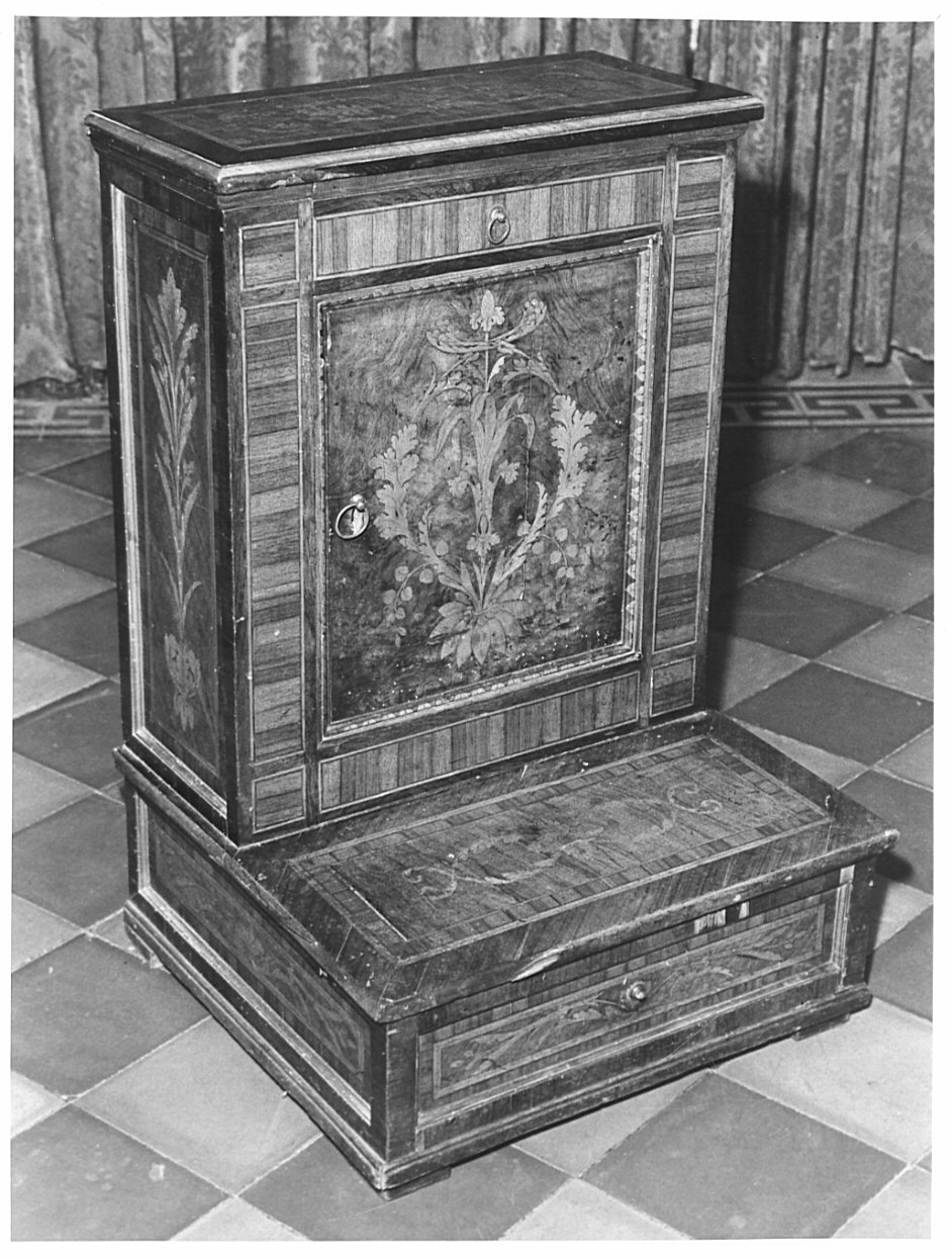 inginocchiatoio, opera isolata - bottega lombarda (sec. XIX)