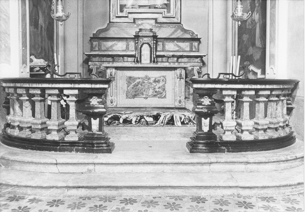 balaustrata di altare, coppia di Buzzi (sec. XVIII)