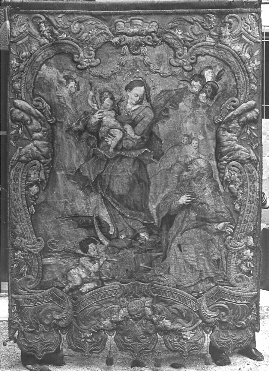 Madonna Immacolata e San Zeno/ SS. Sacramento adorato da S. Zeno e S. Pietro (stendardo processionale, opera isolata) di Spinola Paolo (sec. XVIII)