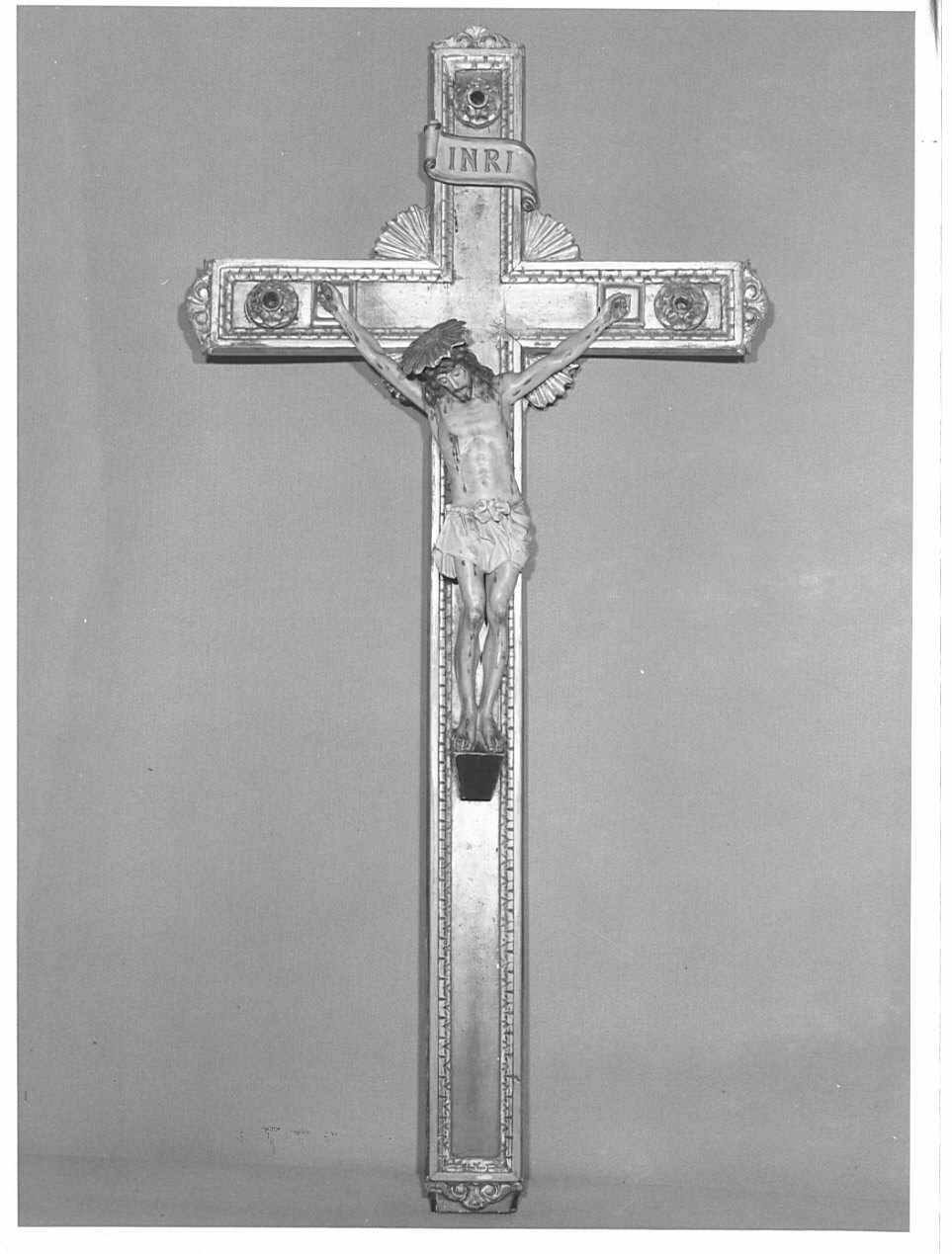 croce processionale, opera isolata - bottega lombarda (fine secc. XVII/ XVIII, sec. XIX)