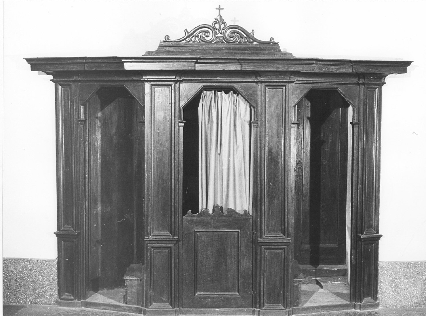 confessionale, serie - bottega lombarda (sec. XVIII)