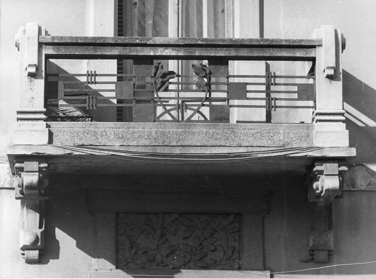 balcone, serie - bottega lombarda (inizio sec. XX)