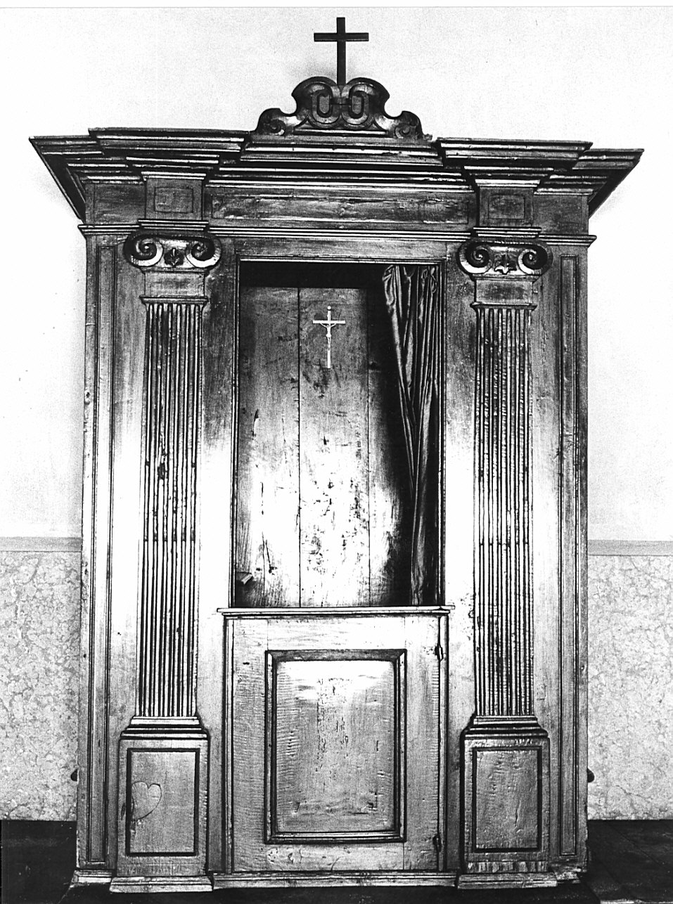 confessionale, coppia - bottega lombarda (sec. XVII)