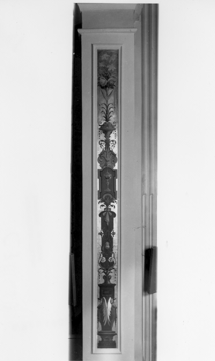 motivi decorativi a candelabra (decorazione pittorica, complesso decorativo) di Bacchetta Angelo (attribuito), Bacchetta Azeglio (attribuito) (fine sec. XIX)