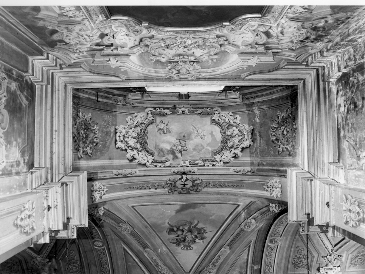 decorazione plastico-pittorica, complesso decorativo di Bacchetta Angelo - bottega lombarda (sec. XIX)