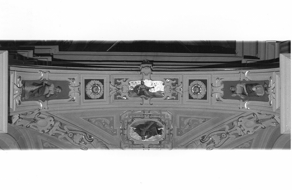 figura femminile (decorazione plastico-pittorica, elemento d'insieme) di Turri Mosè, Turri Daniele (attribuito), Turri Elia (attribuito) (sec. XIX)