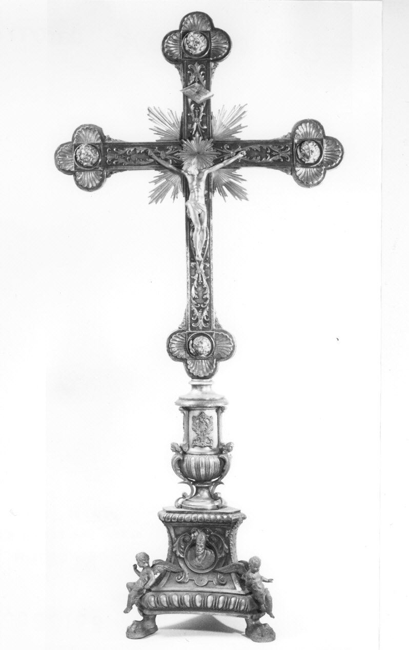 croce d'altare, opera isolata - bottega lombarda (seconda metà sec. XIX)
