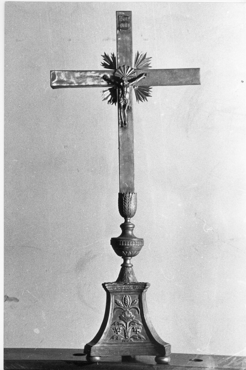 croce d'altare, opera isolata - bottega lombarda (fine/inizio secc. XVIII/ XIX)