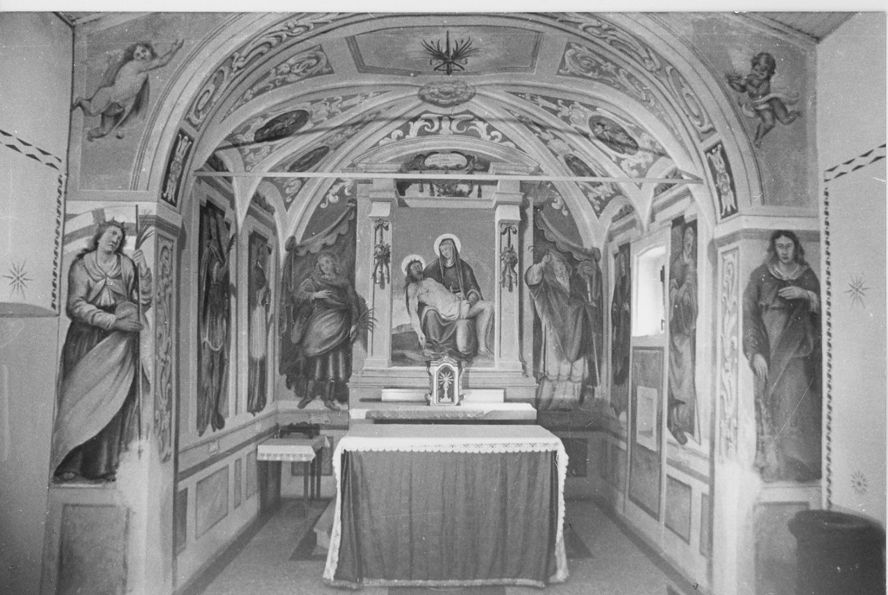 Pietà (dipinto, elemento d'insieme) - ambito lombardo (fine/inizio secc. XVI/ XVII)